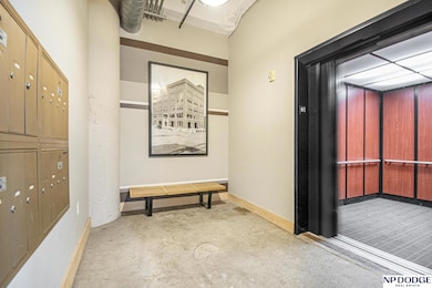 902 Dodge St unit 501, Omaha, NE 68102 - photo 3