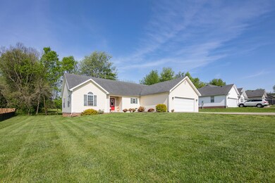 416 Bellaire Dr, Harrodsburg, KY 40330 - photo 2