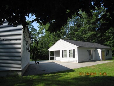 75 Burnham Rd, Limerick, ME 04048 - photo 2