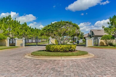 Emerald Lakes Gates