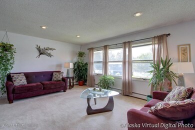 Living Room w Big Windows
