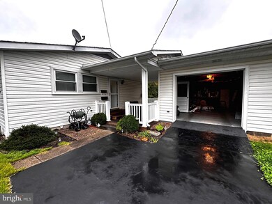 315 Grand Ave, Keyser, WV 26726 - photo 3