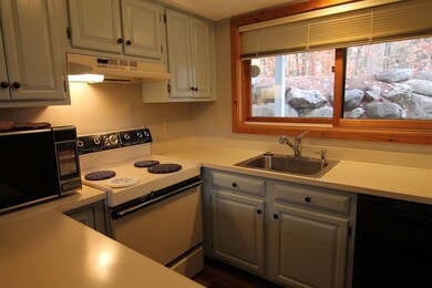 6 Ridge Rd unit 4, Lincoln, NH 03251 - photo 4