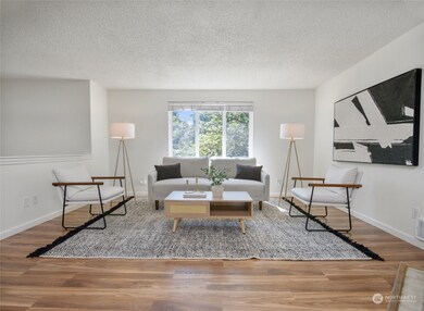 17120 Meadowdale Dr, Lynnwood, WA 98037 - photo 7