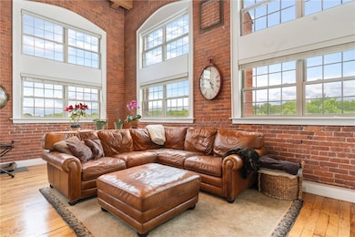 High Rocks Condominiums unit 244, North Smithfield, RI 02896 - photo 2