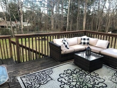 2014 Townview Dr, Kannapolis, NC 28081 - photo 2