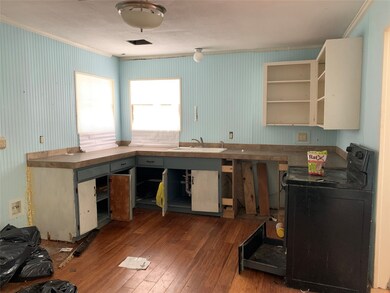 1808 Old Van Vleck Rd, Bay City, TX 77414 - photo 5