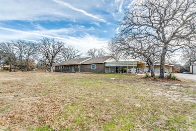 503 Windsor Ln, Springtown, TX 76082 - photo 7
