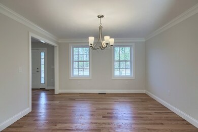 18 Chapman St, Dunstable, MA 01827 - photo 7