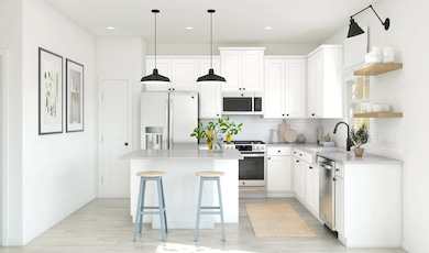 Kitchen with central island