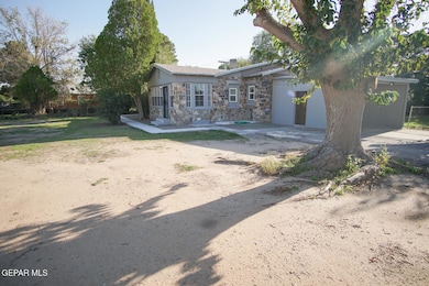 2. Front View