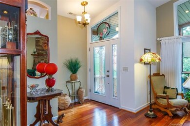 Leaded-glass Entry Door, decorative arched alcoves