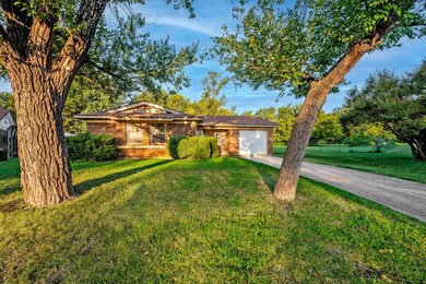 1600 E Ann St, Sherman, TX 75090 - photo 2