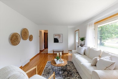 3510 W Old Shakopee Rd, Minneapolis, MN 55431 - photo 3