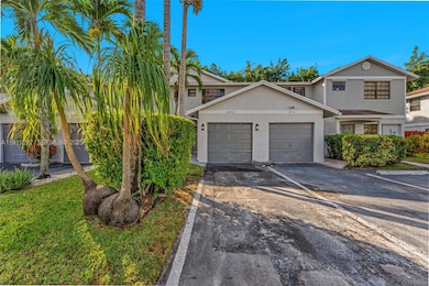 10512 NW 3rd St, Pembroke Pines, FL 33026 - photo 3