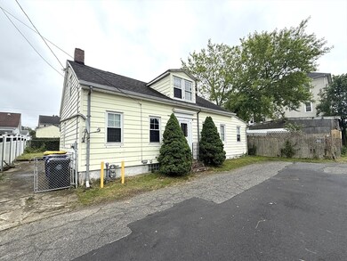 60 Chapin St, Fall River, MA 02724 - photo 2