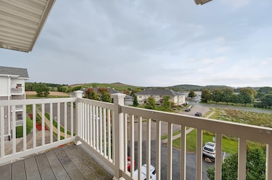 5831 Lupine Ln unit 302, Madison, WI 53718 - photo 2