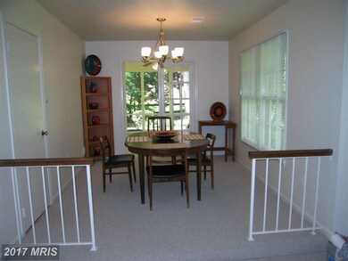 1837 Batten Hollow Rd, Vienna, VA 22182 - photo 7