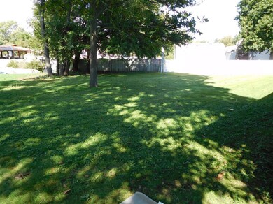 1435 Hayes St, Crown Point, IN 46307 - photo 6