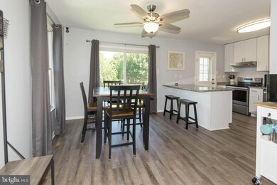 8612 Houlton Harbour, Pasadena, MD 21122 - photo 6