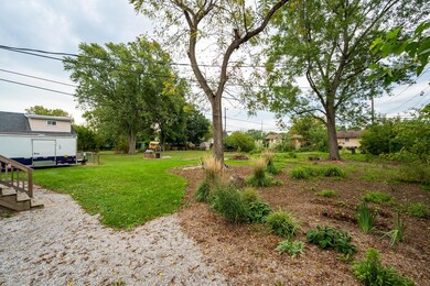1807 Case Rd-106