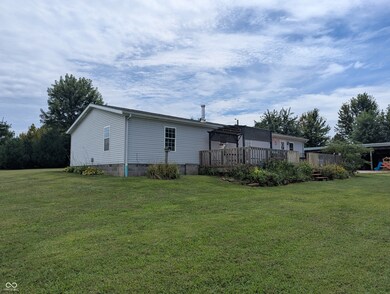 7430 Ogle Rd, Freetown, IN 47235 - photo 5