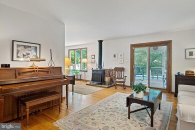 3402 N Rockfield Dr, Wilmington, DE 19810 - photo 5