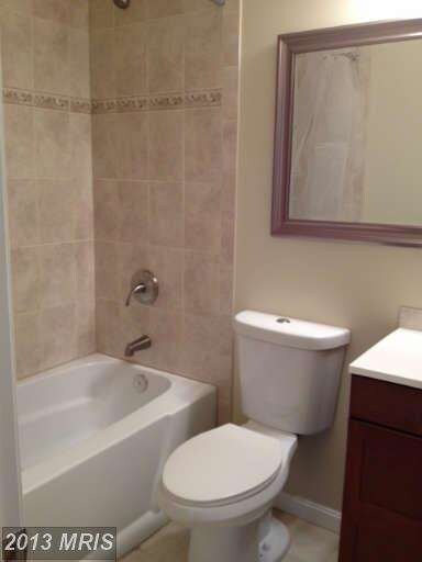 222 N 21st St, Purcellville, VA 20132 - photo 2