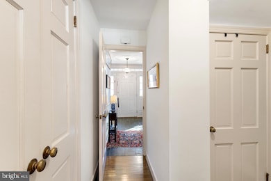 124 Lake Dr, Williamsburg, VA 23185 - photo 4