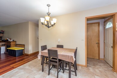 2031 N Jackson St, Waukegan, IL 60087 - photo 7