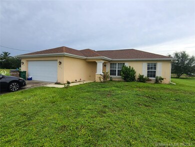 111 Kismet Pkwy W, Cape Coral, FL 33993 - photo 2