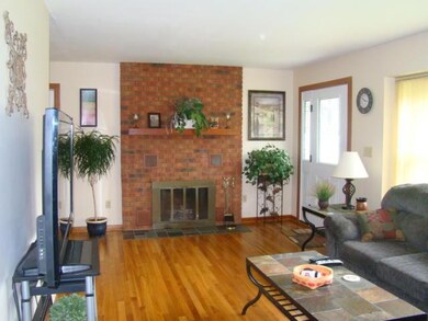 1625 Valley View Dr, Logan, OH 43138 - photo 2