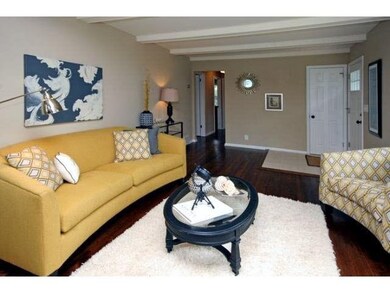 9101 Emerson Ave S, Bloomington, MN 55420 - photo 4