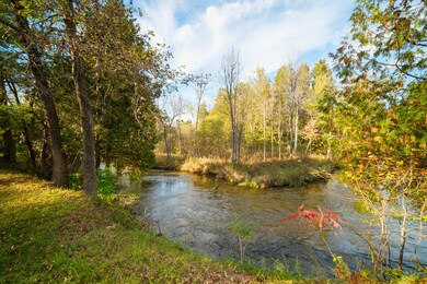 Frontage on a bend in the river