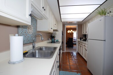 33 W Valle Place, Tucson, AZ 85737 - photo 6