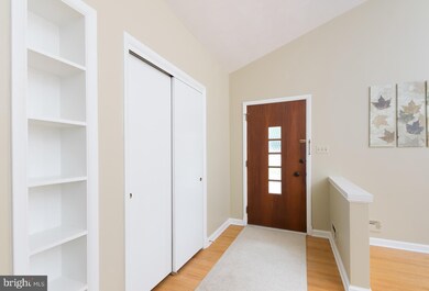 7124 Park Terrace Dr, Alexandria, VA 22307 - photo 2