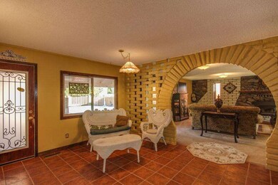 832 N Jennifer Ln, East Wenatchee, WA 98802 - photo 4