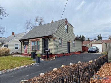 2327 108th St, Toledo, OH 43611 - photo 2