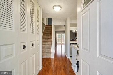 19476 Zinnia Cir, Germantown, MD 20876 - photo 4