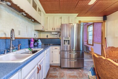 39 Winter St, Tilton, NH 03276 - photo 6