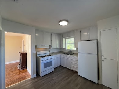 3412 Denver Ave unit C, Corpus Christi, TX 78411 - photo 2