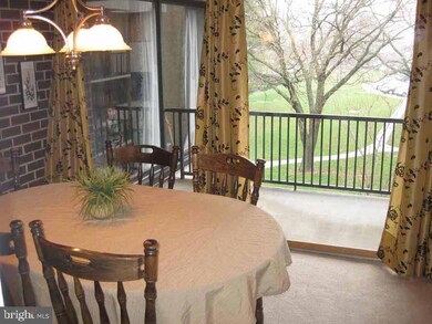 2107 Walsh View Terrace unit 302, 303, Silver Spring, MD 20902 - photo 2