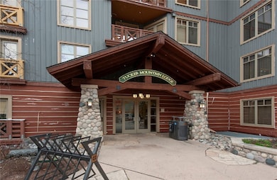 Main Entrance to Tucker Mountain Lodge.