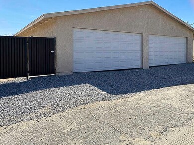 42612 Clifford St, Palm Desert, CA 92260 - photo 2