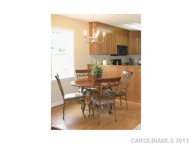 844 Impala Dr, Statesville, NC 28677 - photo 5