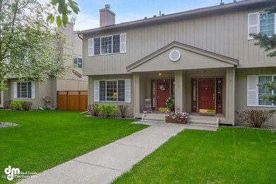 Exterior_DMD_8834-SMALL