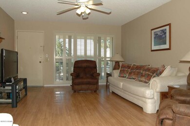 9726 w campana dr living room