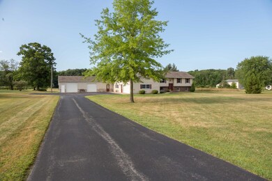 011-3918 Snow Rd Bridgman MI