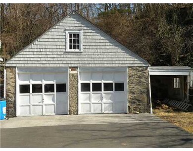 187 Davis Ave, Greenwich, CT 06830 - photo 3