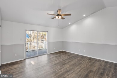 4887 Bayberry Place unit DD239, Mays Landing, NJ 08330 - photo 5